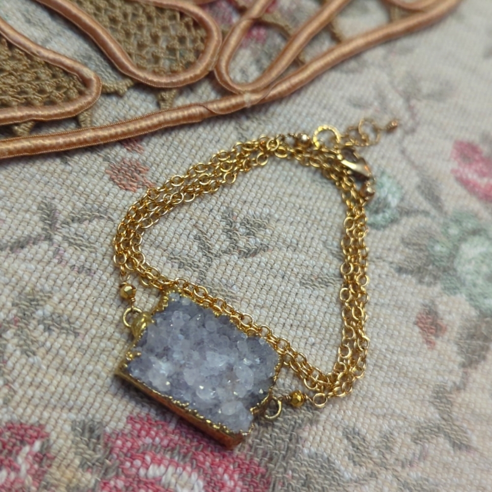 Artisan Gold Chain Bracelet with Light Lavender Druzy Pendant